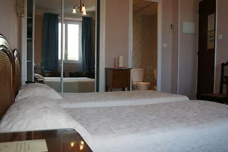 Hotel Aiglon Menton 3*,