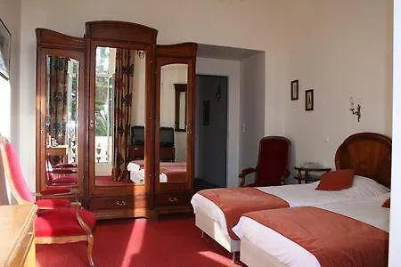Hotel Aiglon 멍똥 3*,